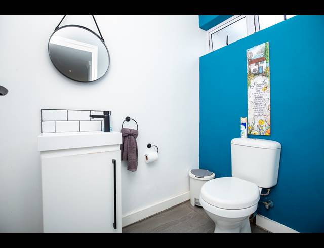 3 BEDROOM TOWNHOUSE FOR SALE IN UMHLANGA CENTRAL